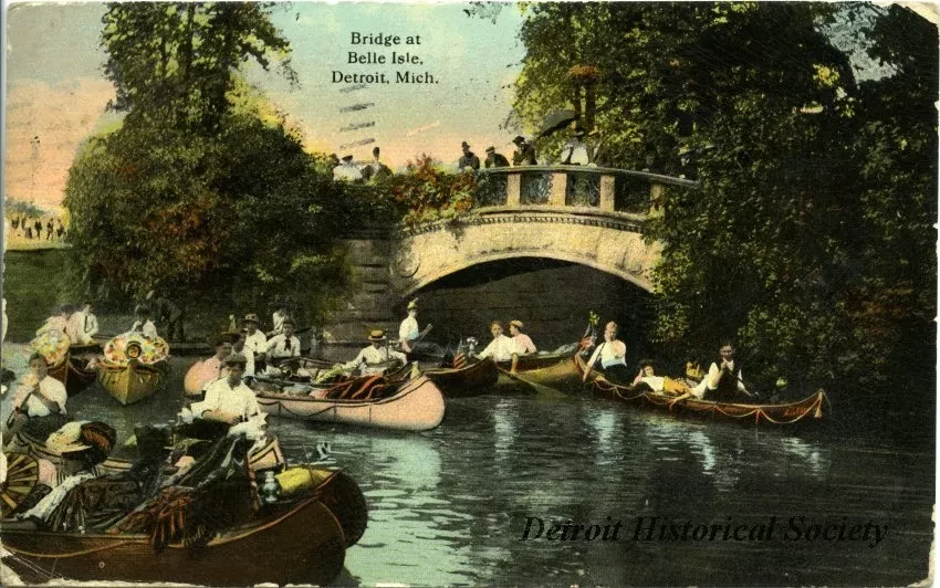 Postcard - Bridge at Belle Isle, Detroit, Mich.