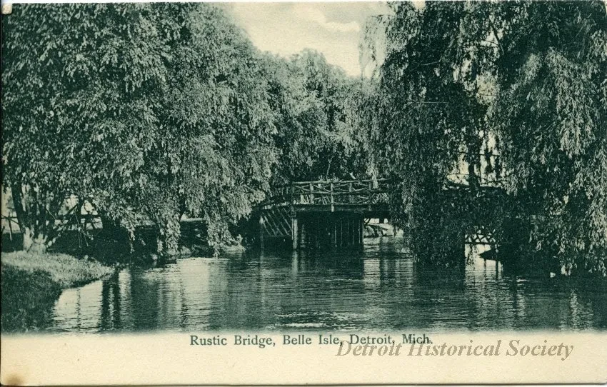Postcard - Rustic Bridge, Belle Isle, Detroit, Mich.