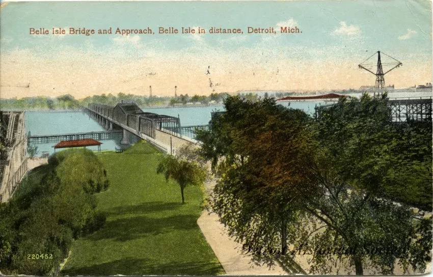 Postcard - Belle Isle Bridge and Approach, Belle Isle in distance, Detroit, Mich.