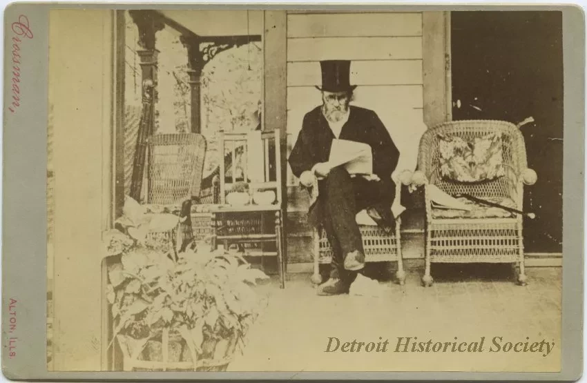 Photograph, Cabinet