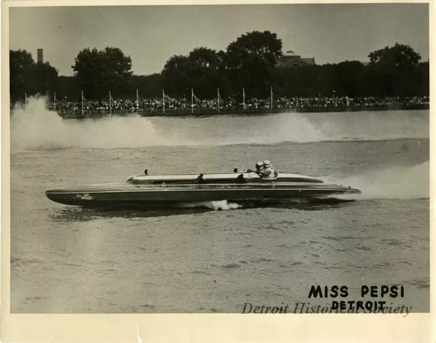 Poster - Miss Pepsi, 
Detroit
