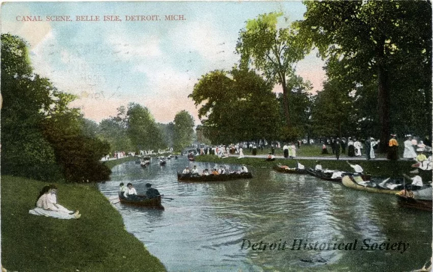 Postcard - Canal Scene, Belle Isle Park, Detroit, Mich.