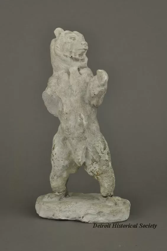 Statue