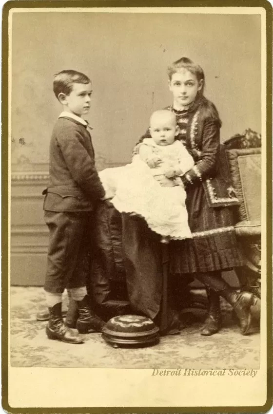 Photograph, Cabinet