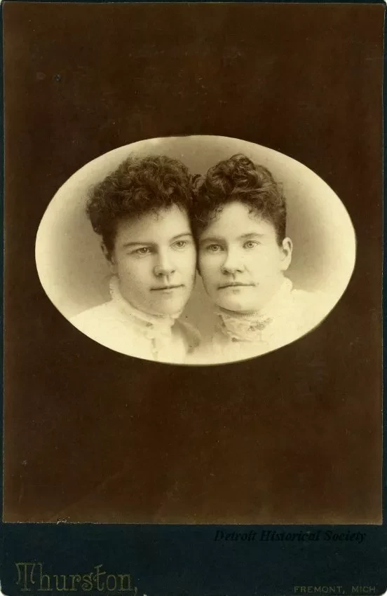 Photograph, Cabinet
