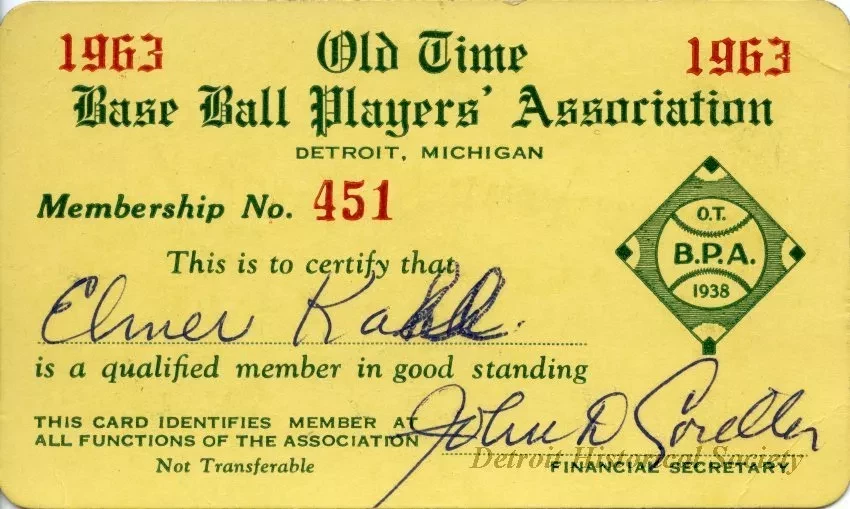 Card, Membership
