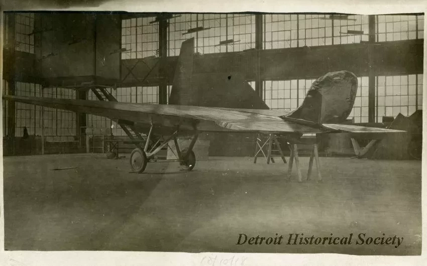 Postcard, Picture