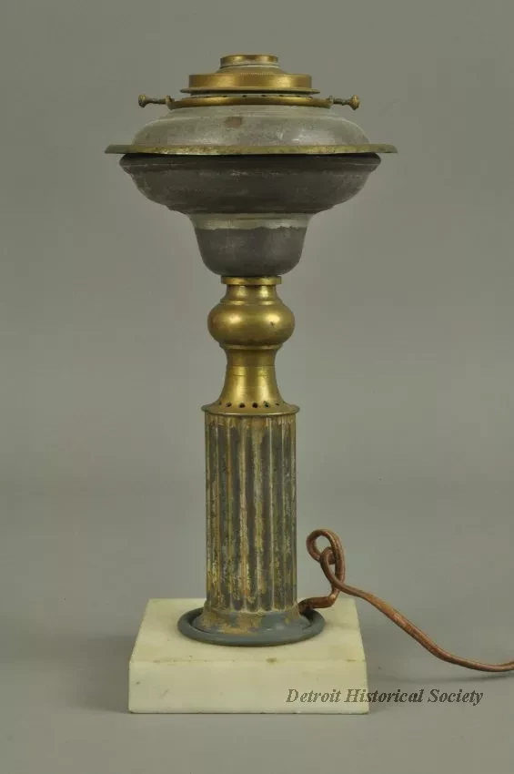 Lamp, Astral