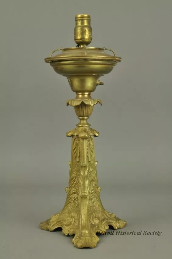 Lamp, Astral