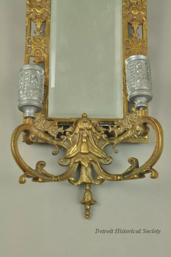 Sconce