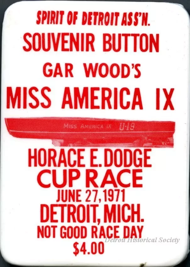 Button, Souvenir
