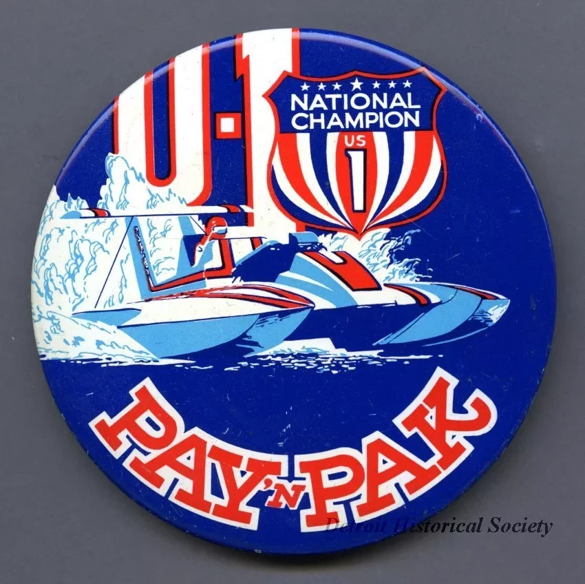 Button, Souvenir