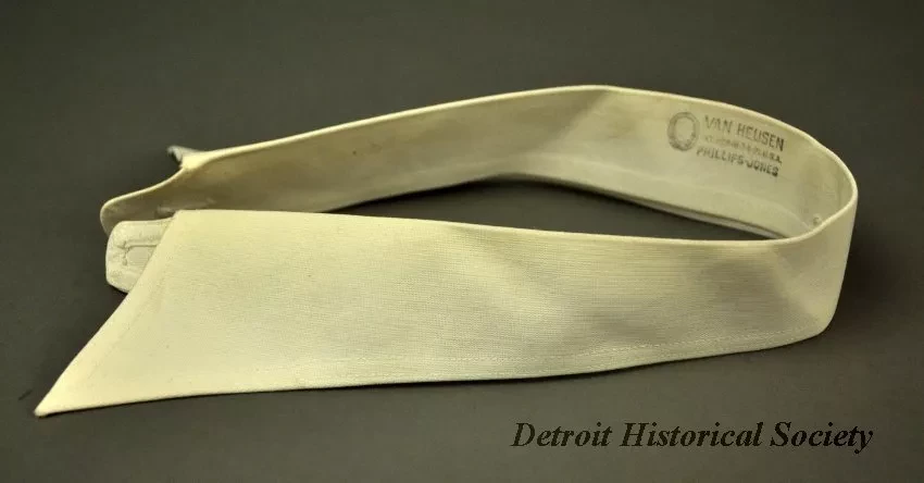 Collar
