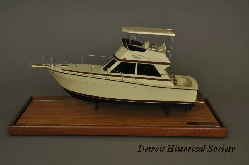 Model - Viking - 35
