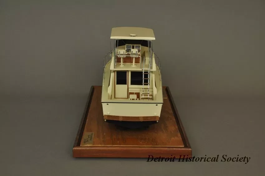 Model - Viking - 35