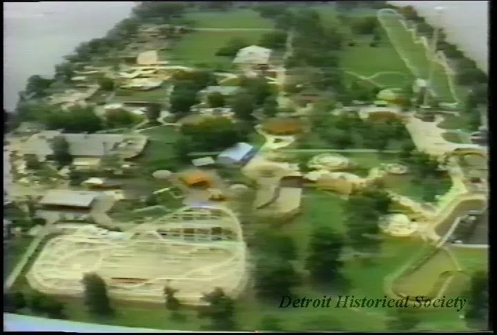 VHS - "Boblo Promo Video"
1992
TRT: 3:28