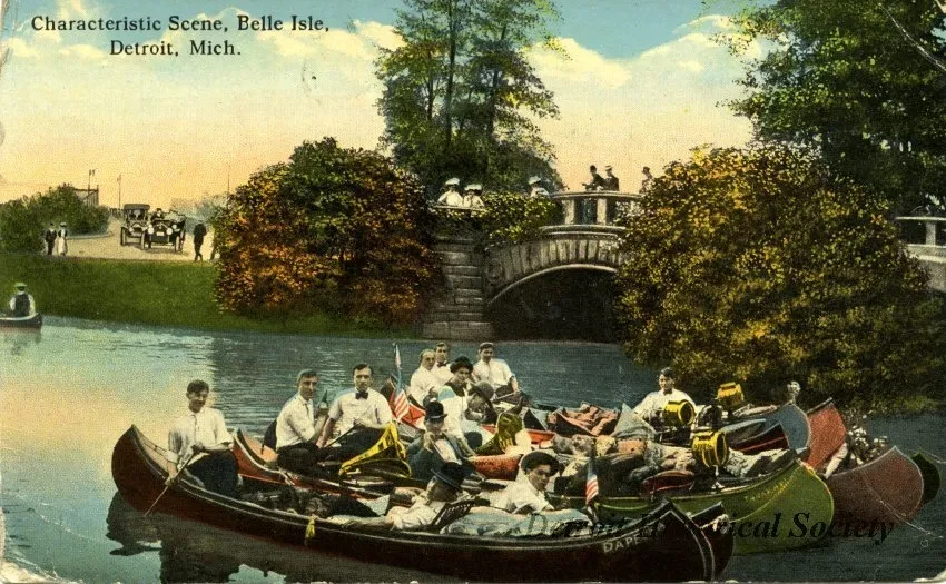 Postcard - Characteristic Scene, Belle Isle, Detroit, Mich.