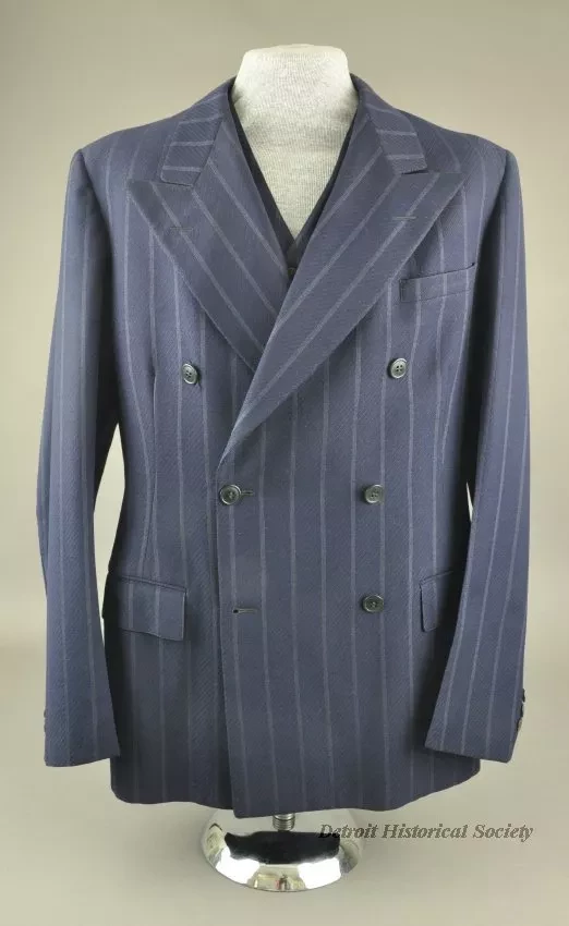 Suit