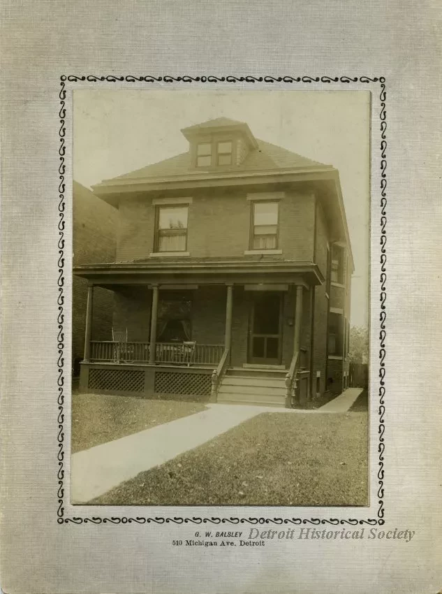 Photograph, Cabinet