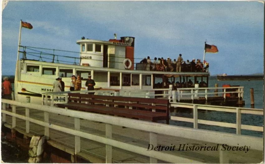Postcard - THE MESSENGER Sault Ste. Marie, Michigan