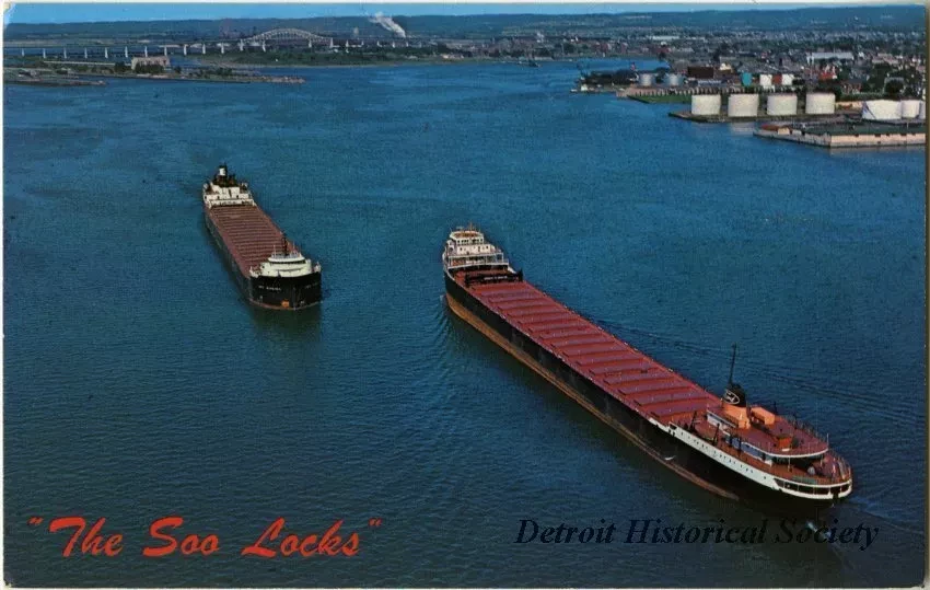 Postcard - The Soo Locks Sault Ste. Marie, Mich.