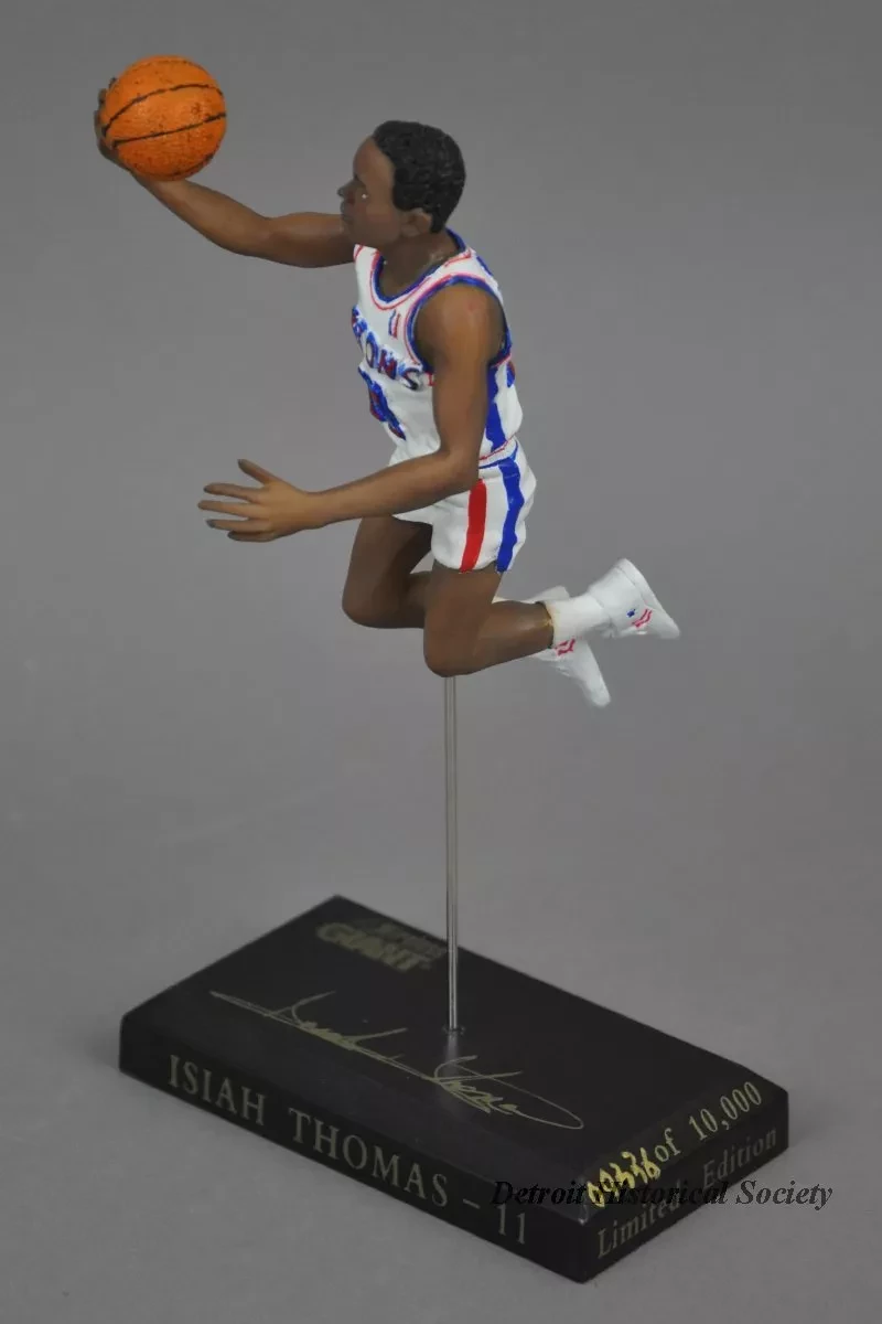 Statue