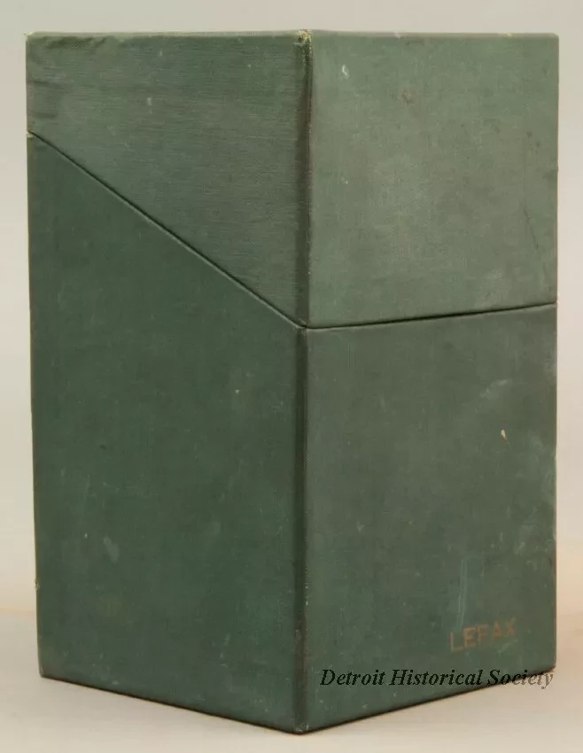 Pamphlet - LeFax Filing Box