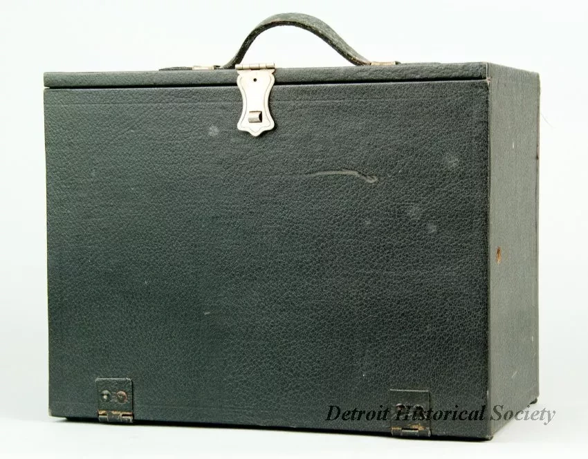 Radio, Crystal