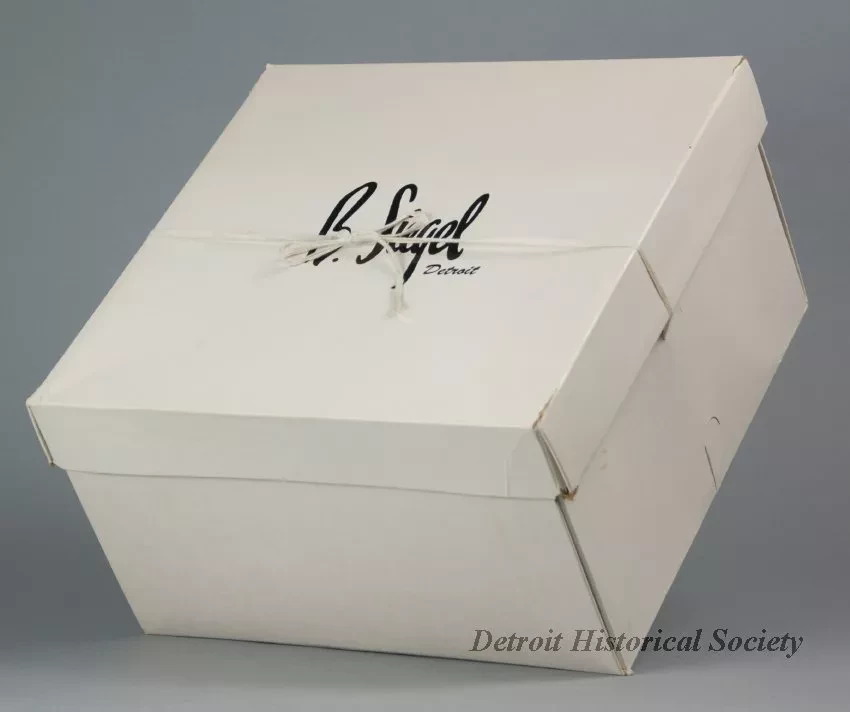 Hatbox
