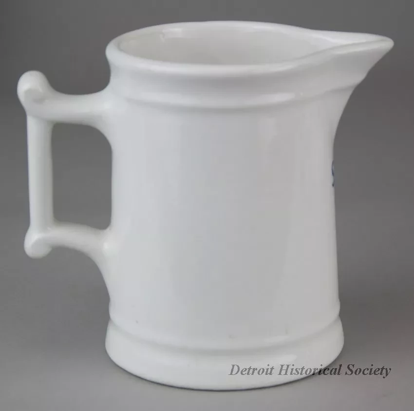 Pitcher, Water