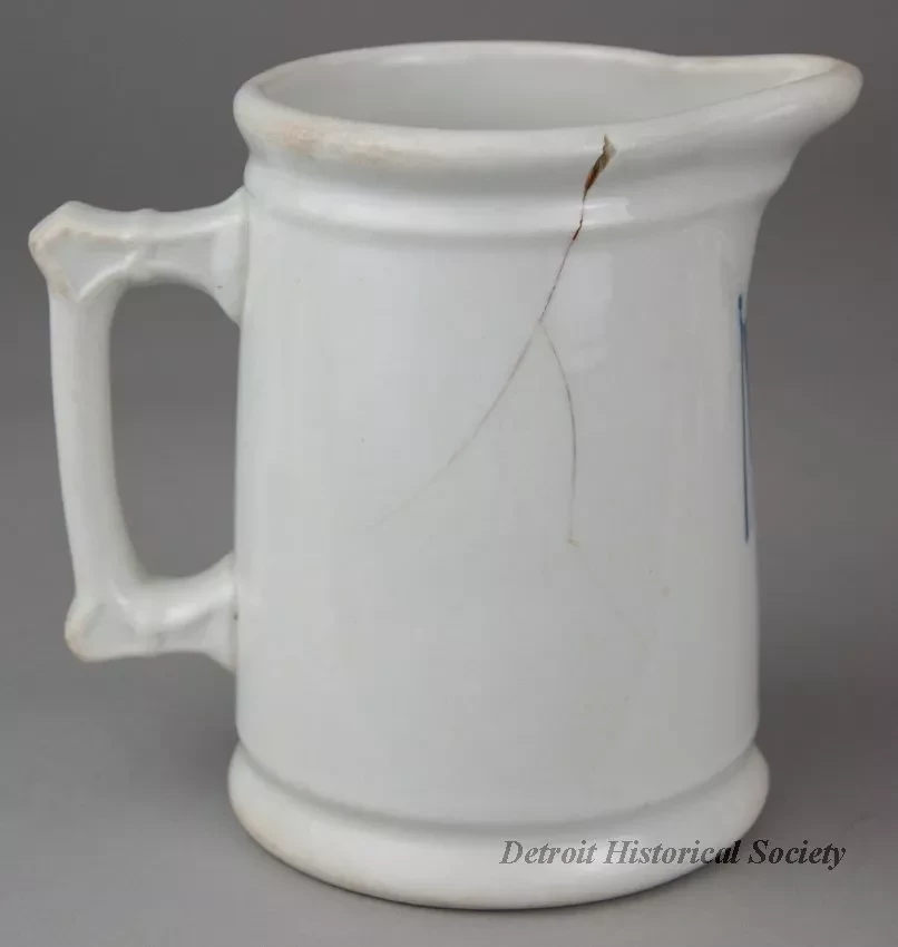 Pitcher, Water