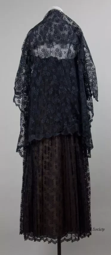 Gown, Evening