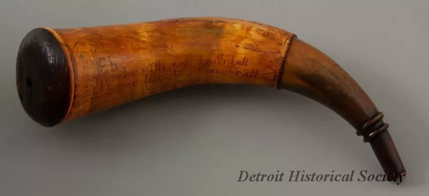 Horn, Powder