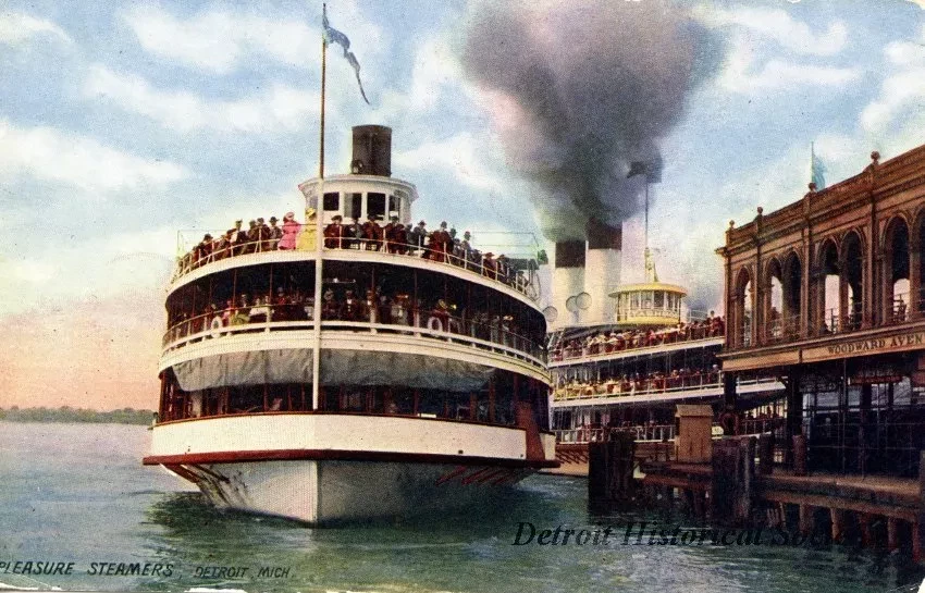 Postcard - Pleasure Steamers, Detroit, Mich.