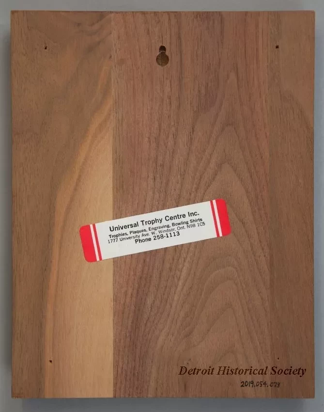 Plaque