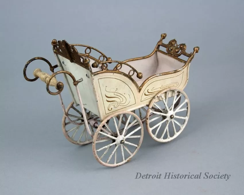 Carriage, Doll