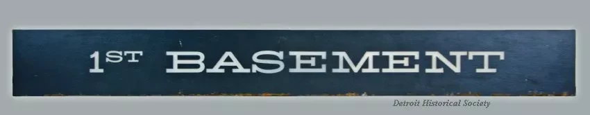 Sign, Informational