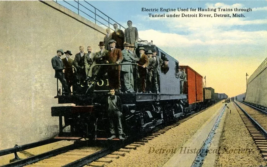 Postcard - Electric Engine Used for Hauling Trains through Tunnel under Detroit River, Detroit