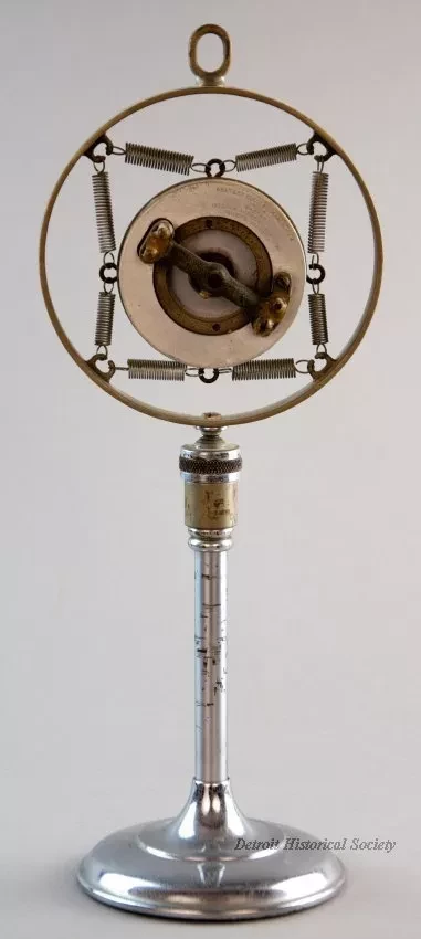 Microphone