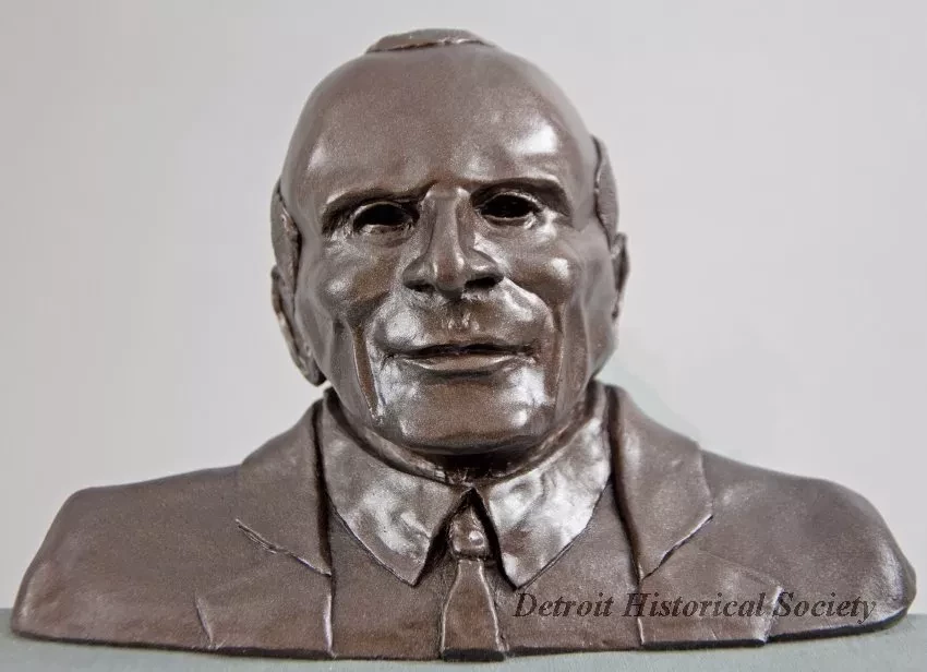 Bust