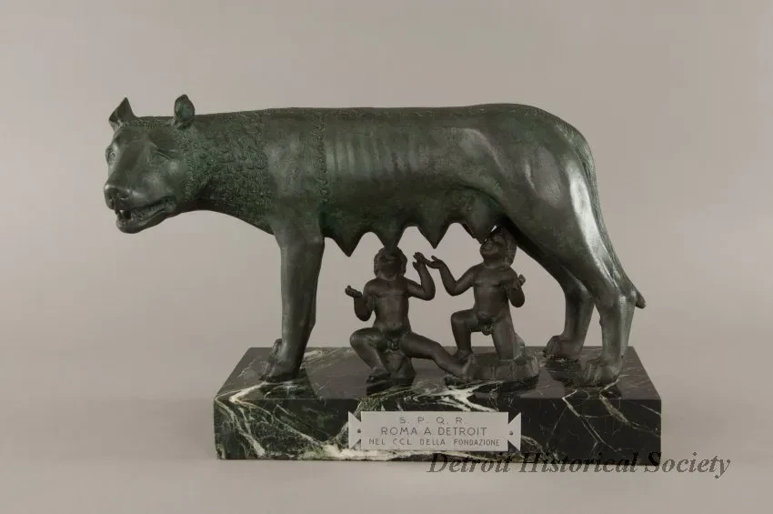 Statue