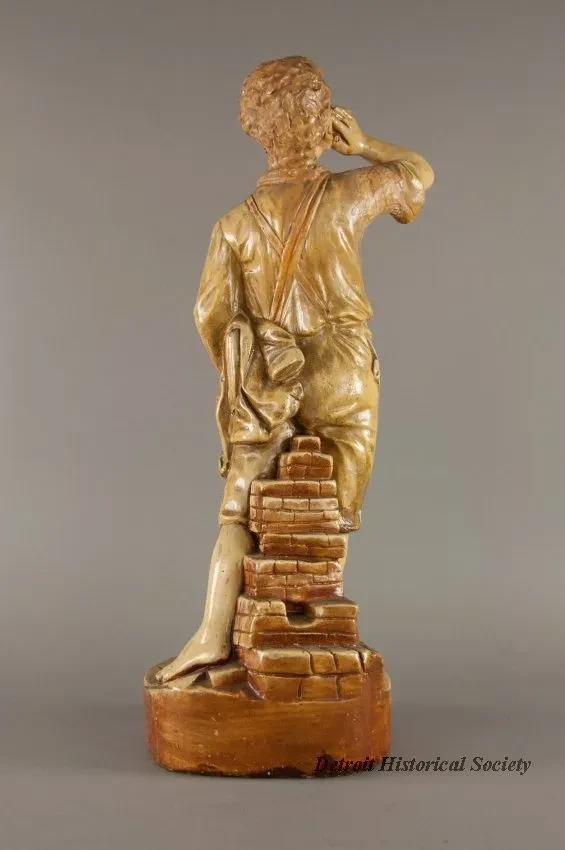 Statue