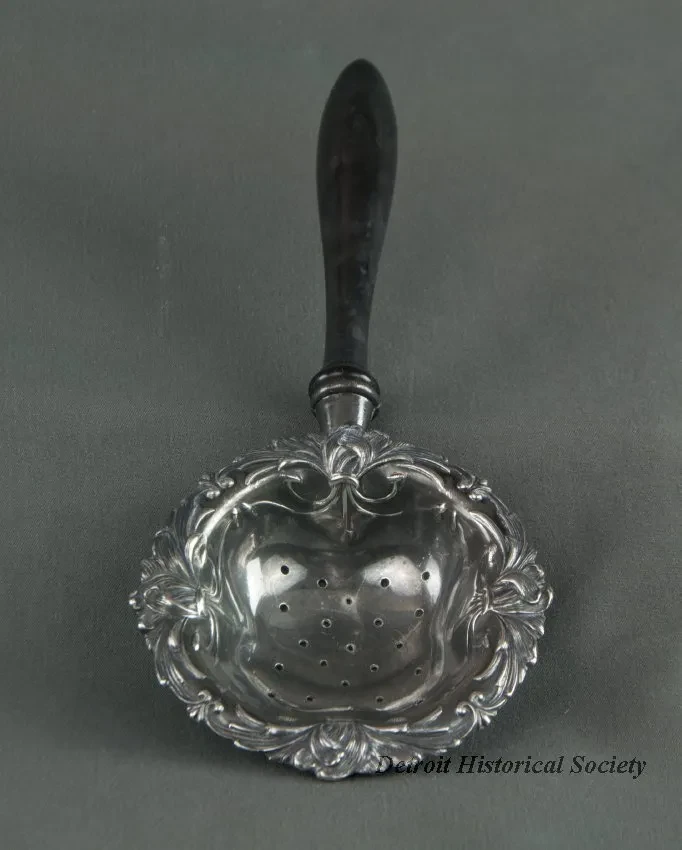 Strainer, Tea
