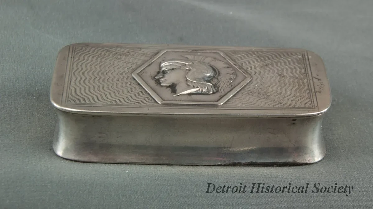 Snuffbox