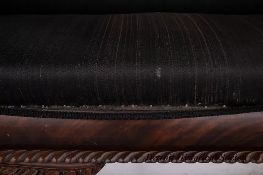 Sofa - Dhs_1940_017_004a_arceye_user_005