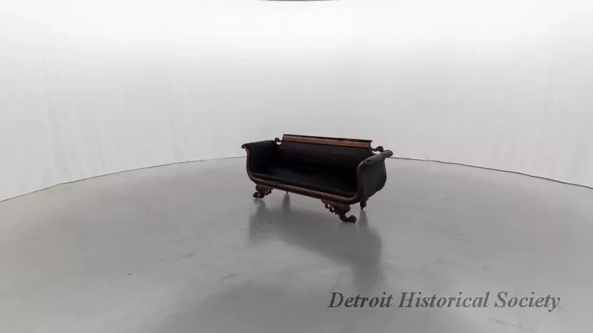 Sofa - Dhs_1940_017_004a_arceye_spin_021