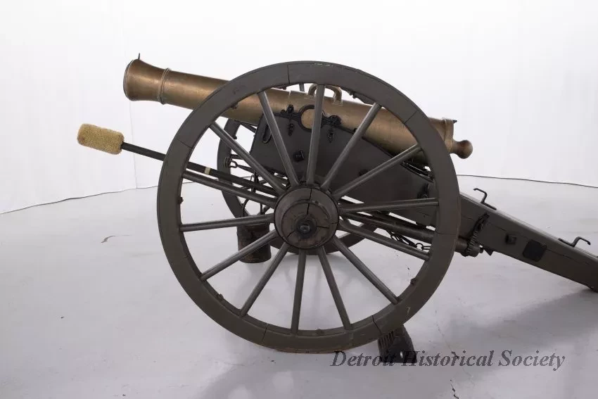 Cannon - Dhs_2008_004_013_arceye_user_003