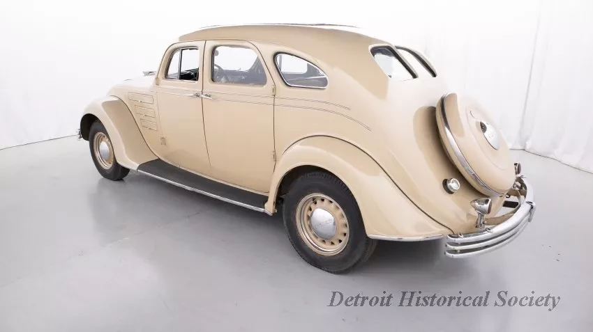 Automobile - 1934 Chrysler Airflow 4-Door Sedan
