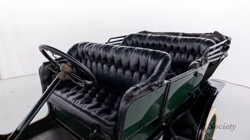 Automobile - 1911 Model T Ford Touring Car