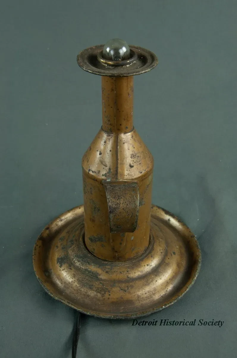 Lamp, Oil